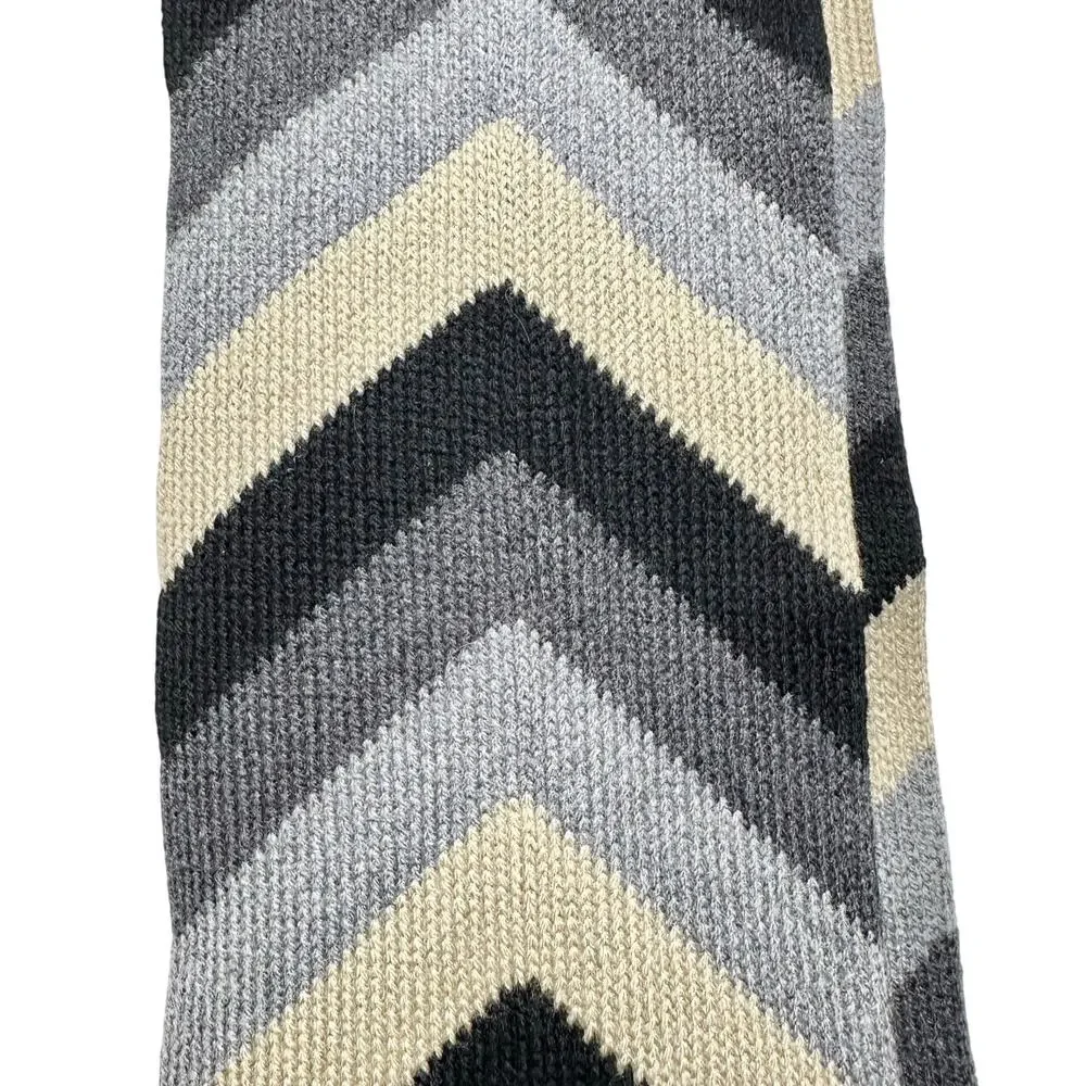 Banana Republic | Men | 100% Wool Navy Neutral Chevron Classic Knit Scarf | OS
